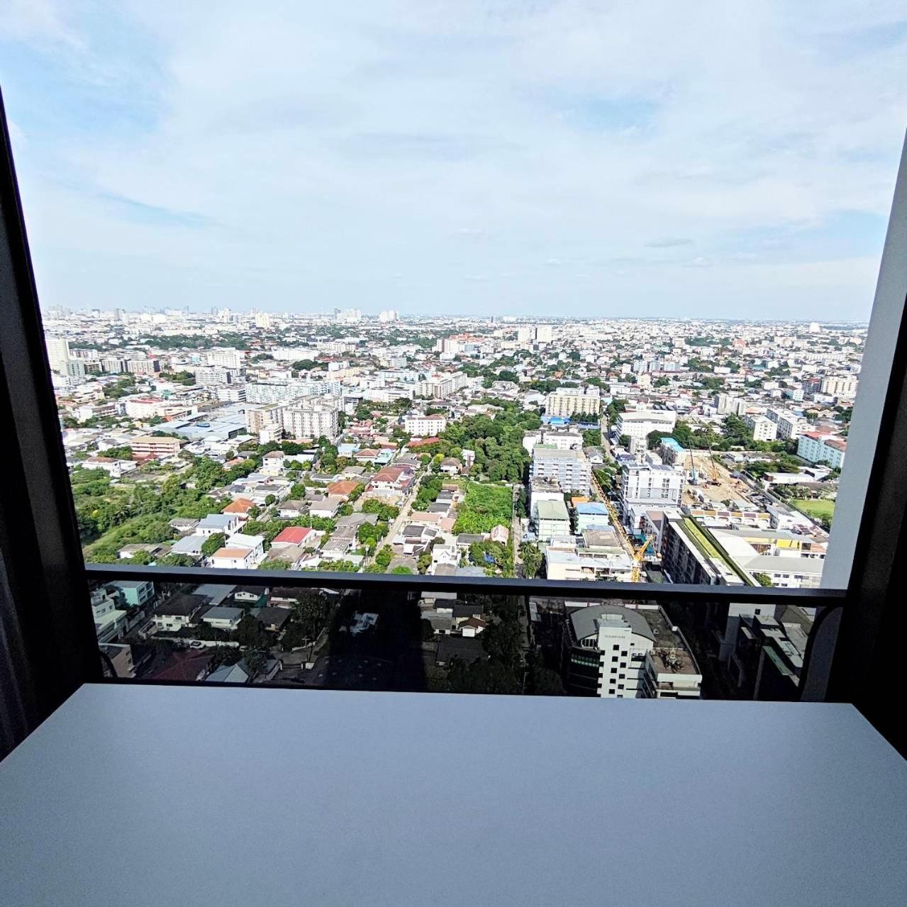Bts Onnut Loft Quiet Netflix Rooftop Bar Pangsapuri Bangkok
